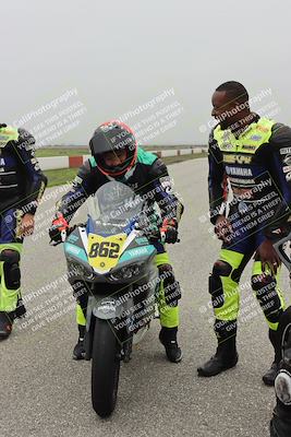 media/Nov-30-2025-TrackDaz (Sun) [[d8b22663df]]/Around the Pits/